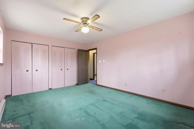 10 ALBERTS AVE, Sicklerville, NJ 08081