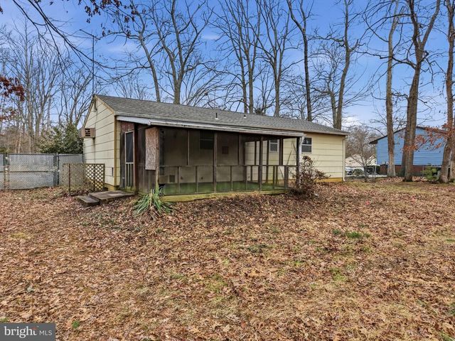 10 ALBERTS AVE, Sicklerville, NJ 08081