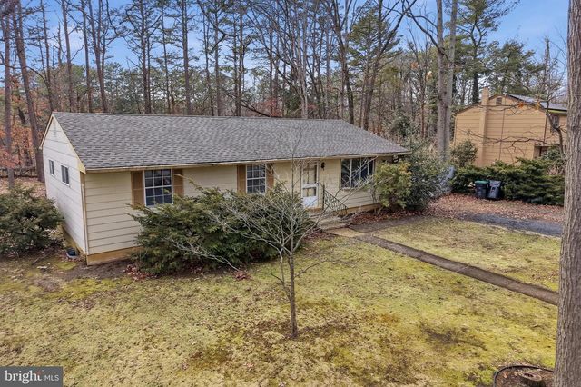 10 ALBERTS AVE, Sicklerville, NJ 08081