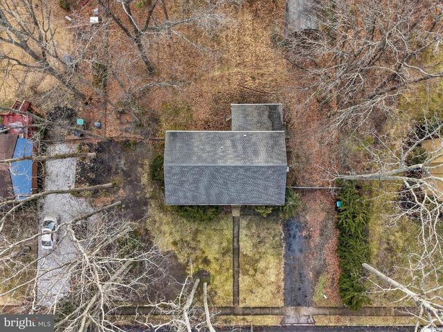 10 ALBERTS AVE, Sicklerville, NJ 08081