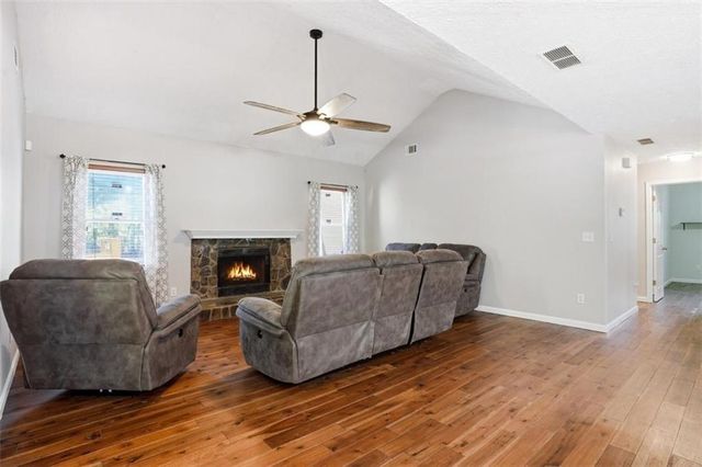 15 Beaverdam Lane, Covington, GA 30016