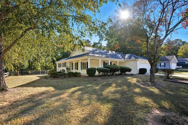 15 Beaverdam Lane, Covington, GA 30016