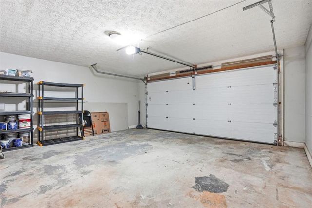 15 Beaverdam Lane, Covington, GA 30016