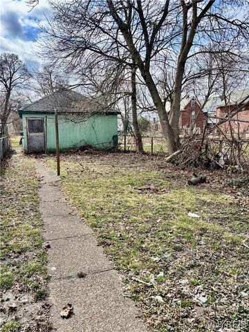 1121 Linwood Avenue, Niagara Falls, NY 14305