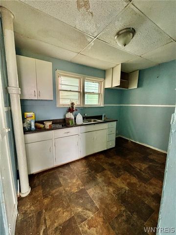 1121 Linwood Avenue, Niagara Falls, NY 14305