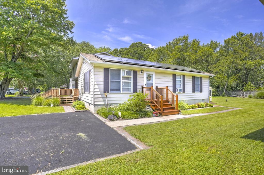 1236 GWYNNE AVE, Churchton, MD 20733