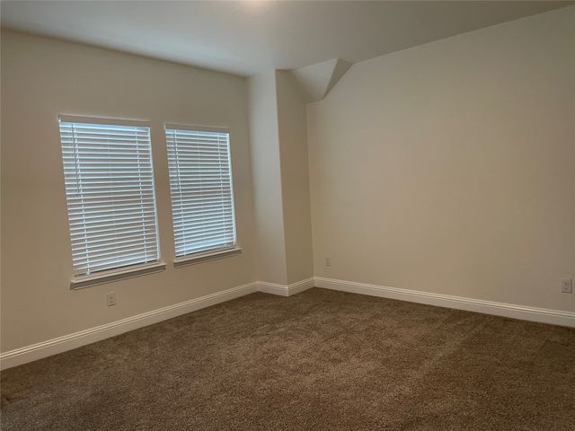 124 Peach Orchard Lane, Euless, TX 76040