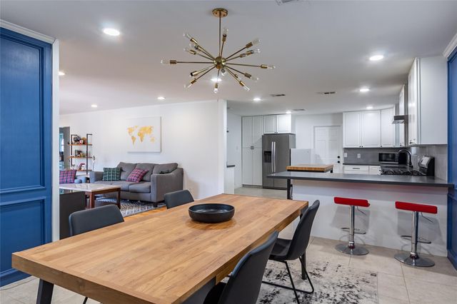 1230 Wisterwood Drive, Houston, TX 77043