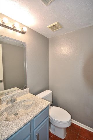 8904 Ledge Street, Houston, TX 77075