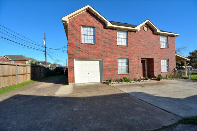 8904 Ledge Street, Houston, TX 77075