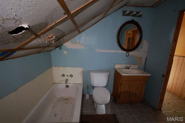 6772 Point Court, Ste Genevieve, MO 63670