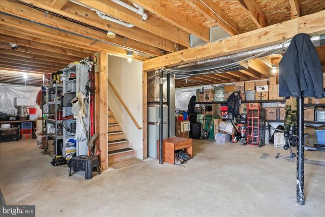 1158 DRUMMER HILL RD, Front Royal, VA 22630