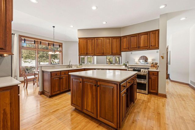 19930 Keswick COURT, Brookfield, WI 53045