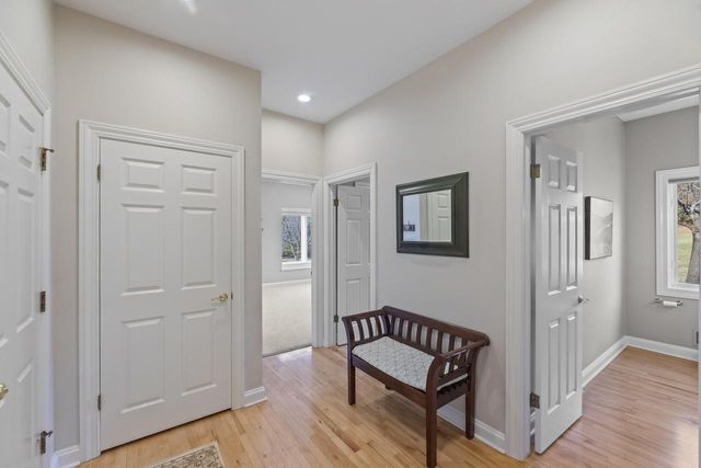 19930 Keswick COURT, Brookfield, WI 53045