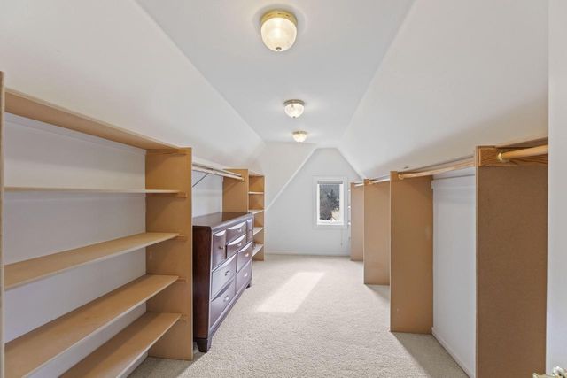 19930 Keswick COURT, Brookfield, WI 53045