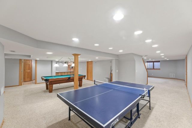 19930 Keswick COURT, Brookfield, WI 53045