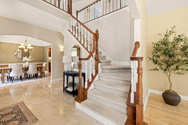 19930 Keswick COURT, Brookfield, WI 53045