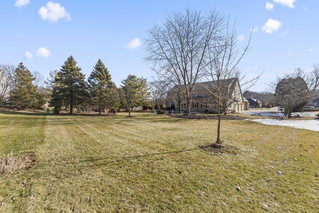 19930 Keswick COURT, Brookfield, WI 53045