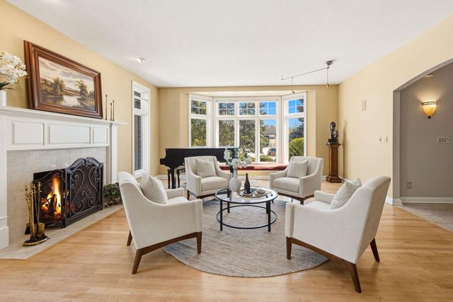 19930 Keswick COURT, Brookfield, WI 53045