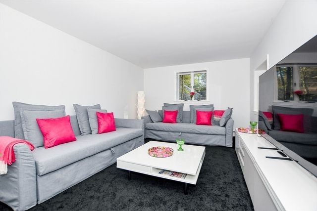 44 Register Road, Marion, MA 02738