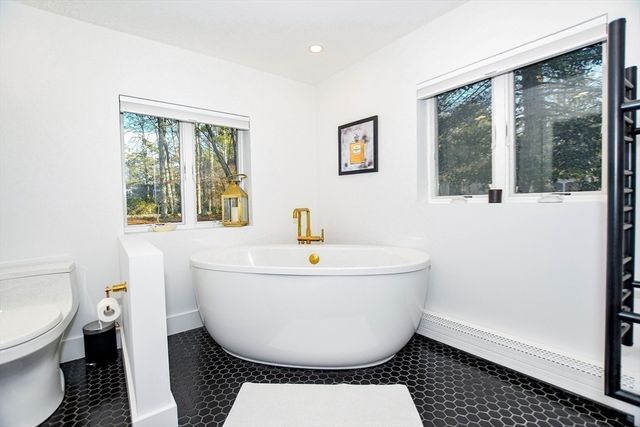 44 Register Road, Marion, MA 02738