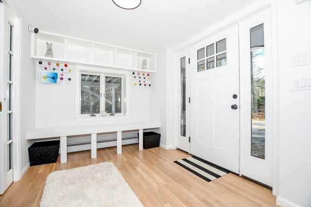 44 Register Road, Marion, MA 02738