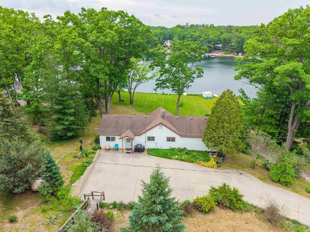 3152 Van Deusen Road, Harrison, MI 48625