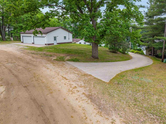 3152 Van Deusen Road, Harrison, MI 48625