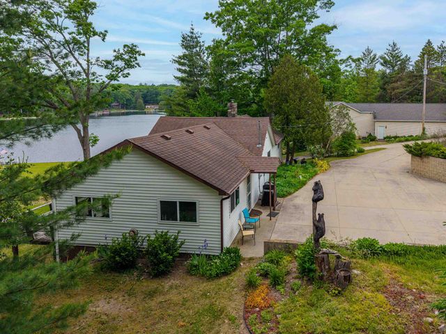 3152 Van Deusen Road, Harrison, MI 48625