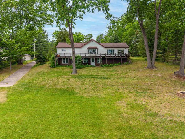 3152 Van Deusen Road, Harrison, MI 48625