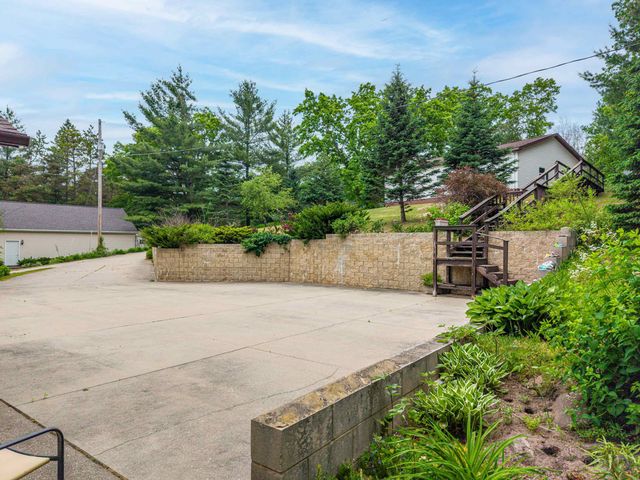 3152 Van Deusen Road, Harrison, MI 48625
