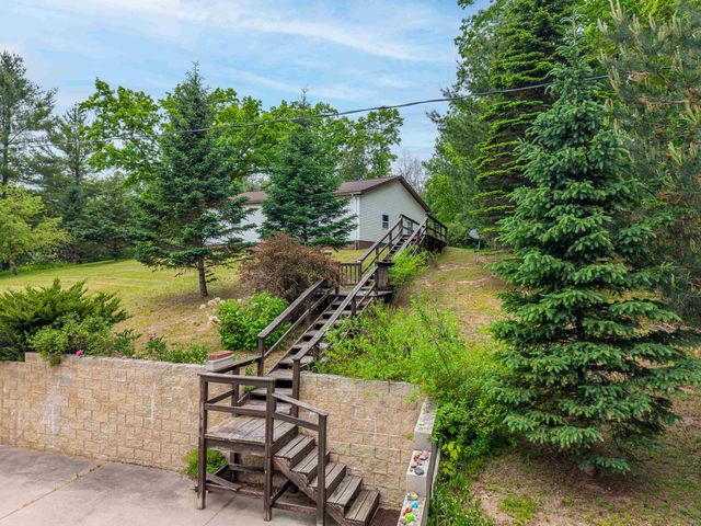 3152 Van Deusen Road, Harrison, MI 48625