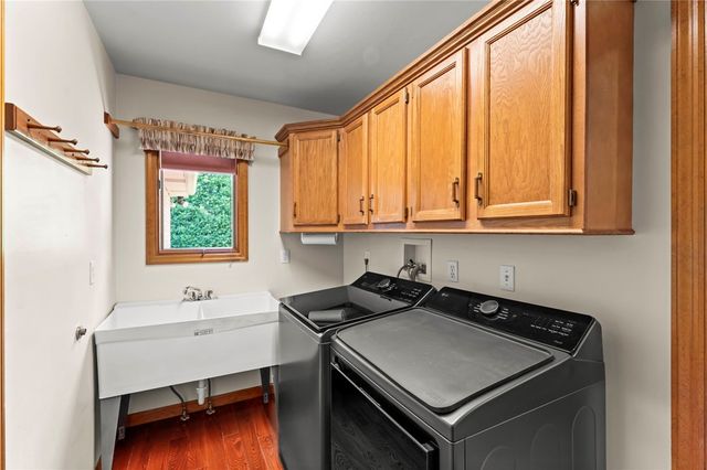100 Aragon Place, Union Twp, PA 15332