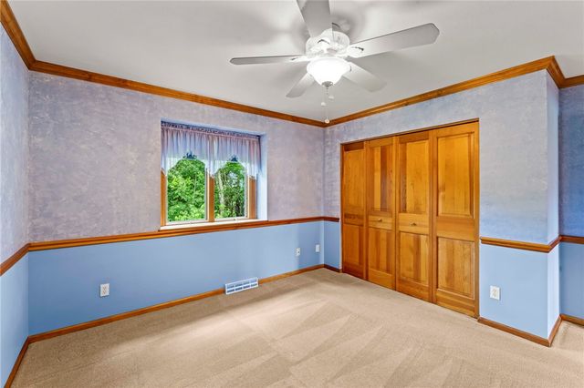 100 Aragon Place, Union Twp, PA 15332