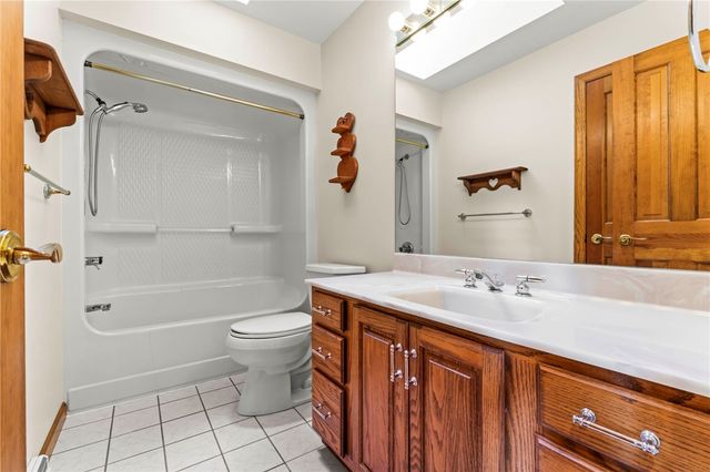 100 Aragon Place, Union Twp, PA 15332