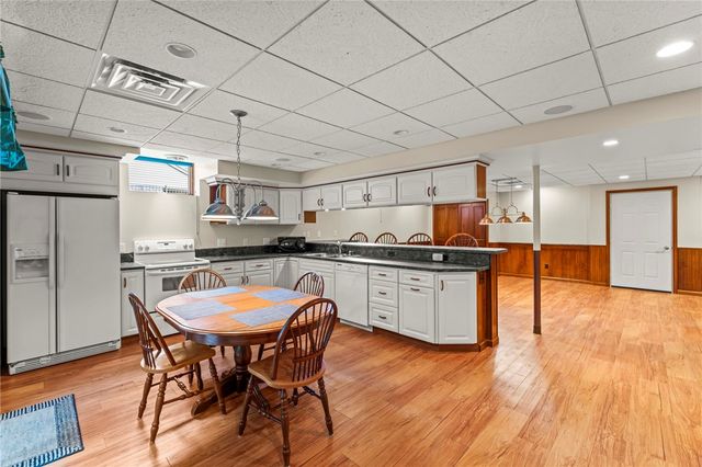 100 Aragon Place, Union Twp, PA 15332
