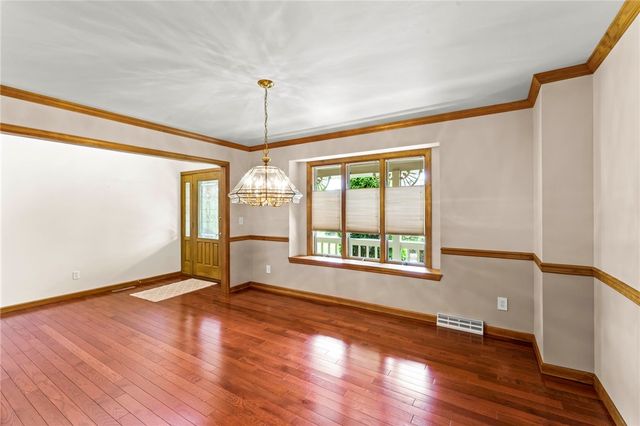 100 Aragon Place, Union Twp, PA 15332
