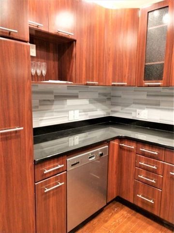 57 Broadlawn 20B, Boston, MA 02467