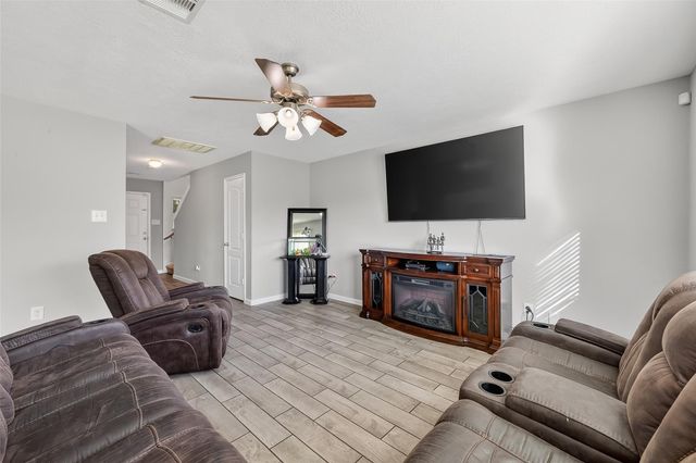 2707 Piney Lake Court, Houston, TX 77038