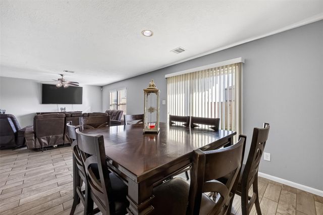 2707 Piney Lake Court, Houston, TX 77038