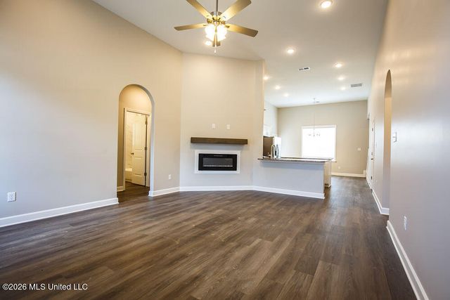 5771 Tucker Landing, Horn Lake, MS 38637