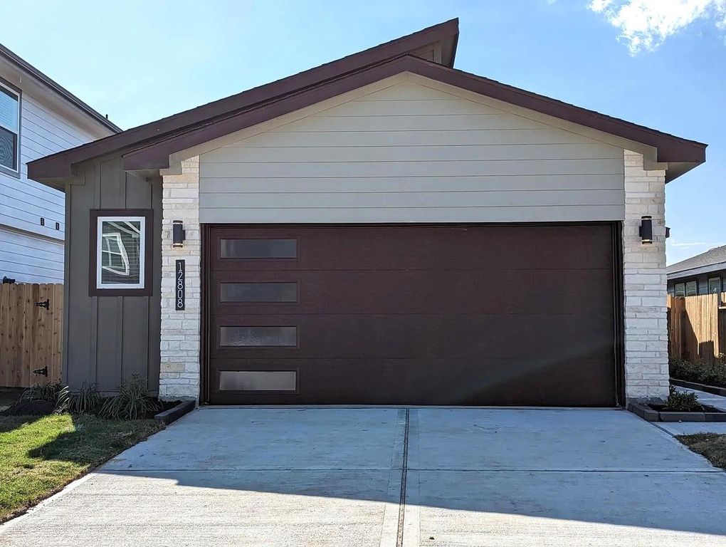12808 Tokenhouse Lane, Houston, TX 77047