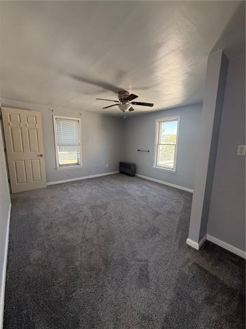 140 Downer Ave, Uniontown, PA 15401