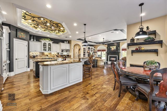 7008 Turquoise, Bakersfield, CA 93308