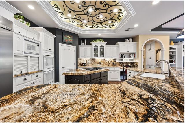 7008 Turquoise, Bakersfield, CA 93308