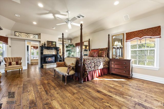 7008 Turquoise, Bakersfield, CA 93308