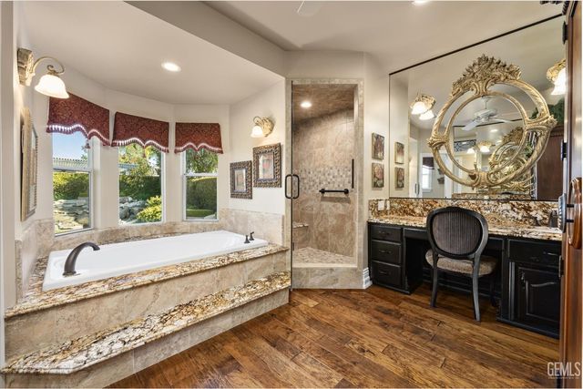 7008 Turquoise, Bakersfield, CA 93308