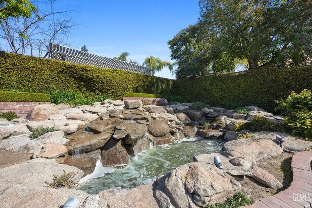 7008 Turquoise, Bakersfield, CA 93308