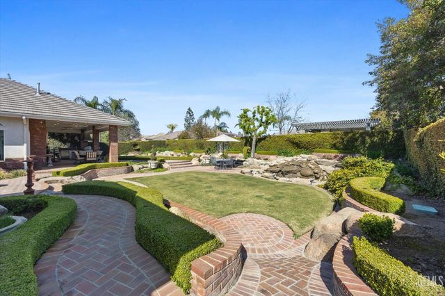 7008 Turquoise, Bakersfield, CA 93308