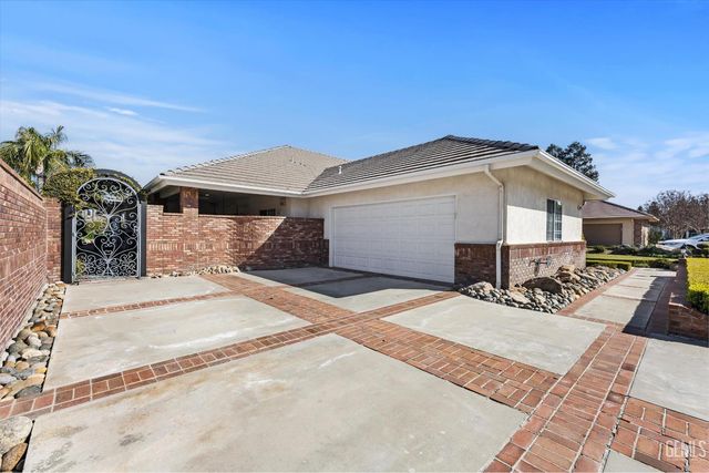 7008 Turquoise, Bakersfield, CA 93308